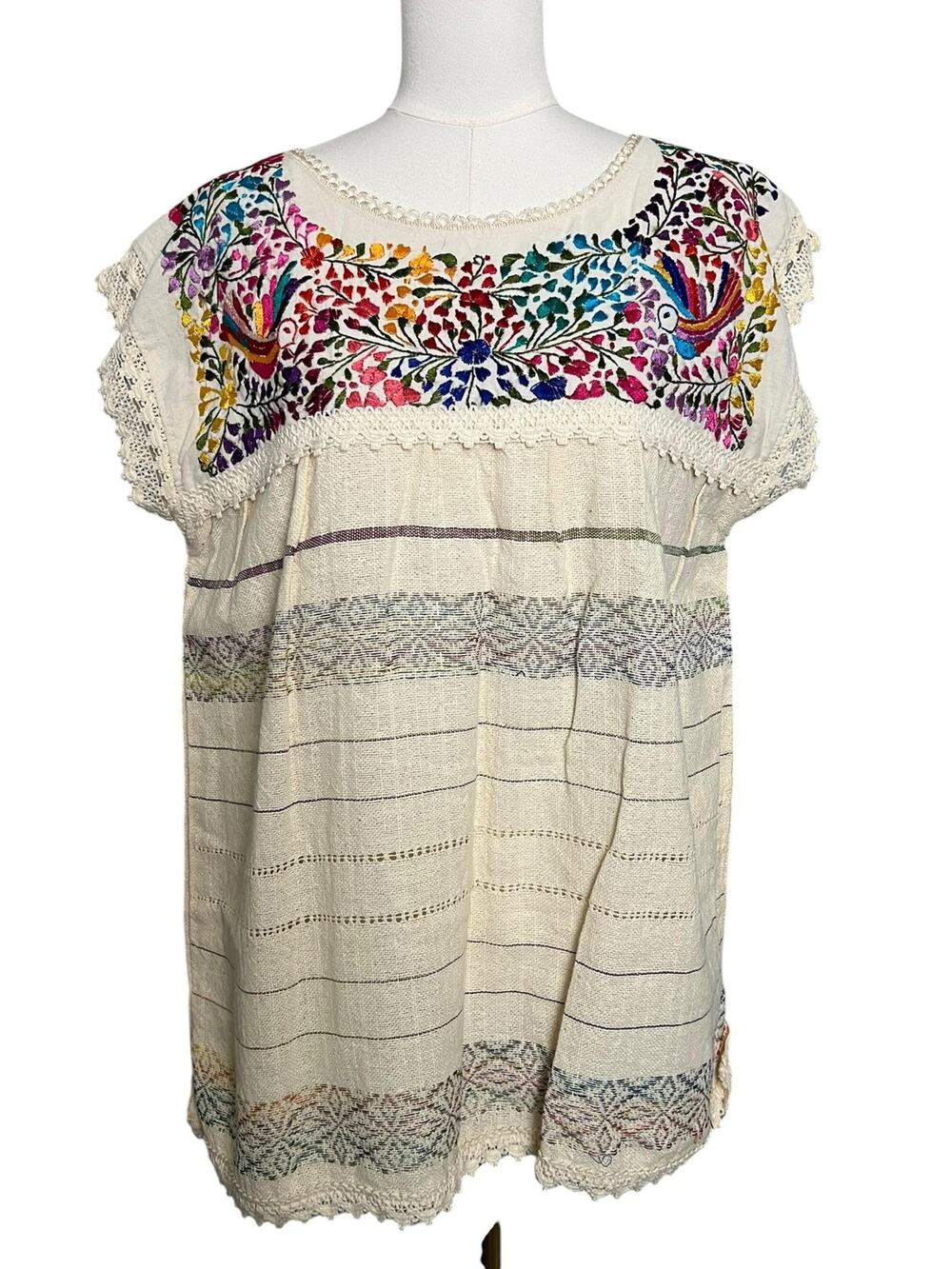 Boho Embroidered Tunic Blouse Womens One Size White Floral Crochet Peasant Top